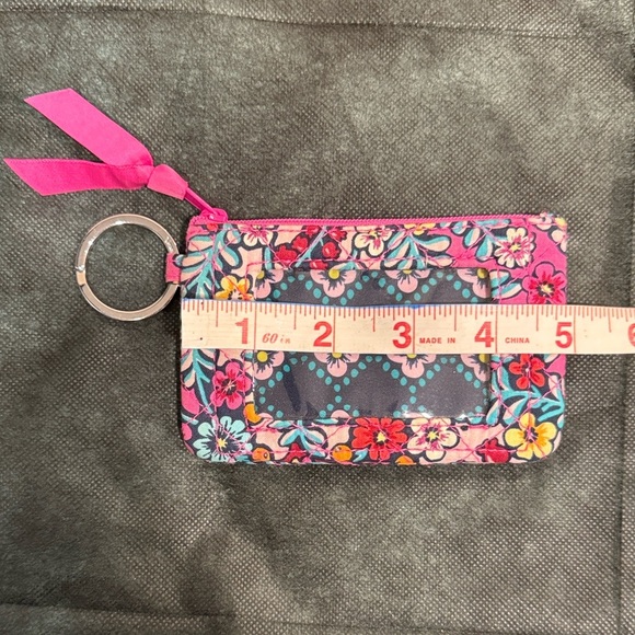 🔥Vera Bradley Floral Keychain Wallet with ID Window🔥 - Picture 6 of 6